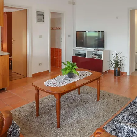 Marija - Rac403 By Interhome *